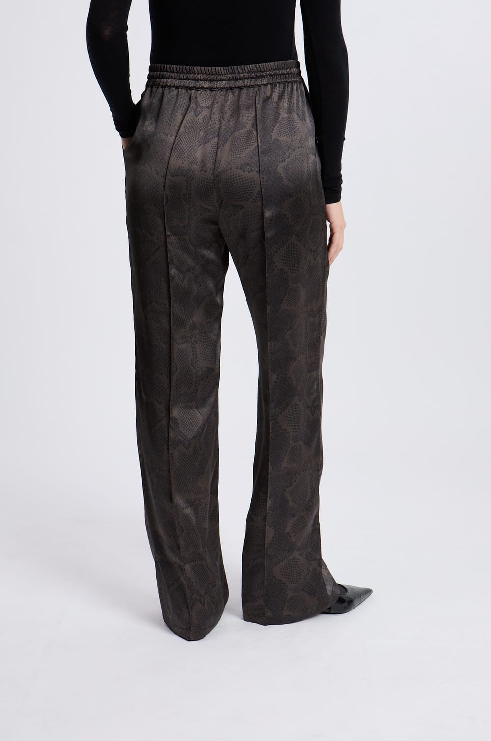 Pantalon à imprimé serpent;${refinementColor}