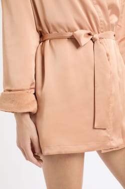 Satijnen kamerjas;${refinementColor}