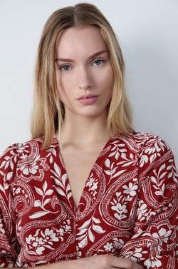 Robe longue à motifs;${refinementColor}