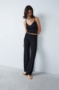 Pantalon de pyjama large en modal;${refinementColor}