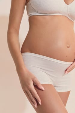 Shorty de maternit&eacute;;${refinementColor}