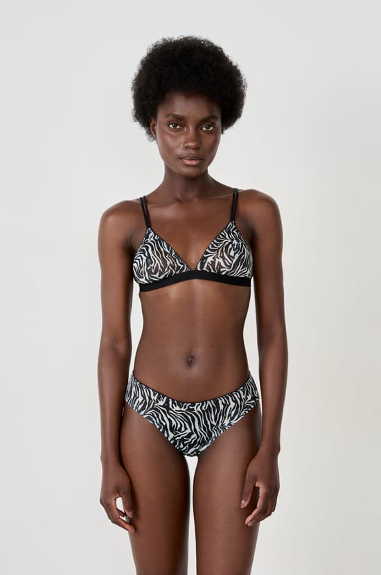 Wireless Triangle Zebra Tulle;${refinementColor}