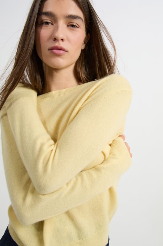 Pull col rond en cachemire;${refinementColor}