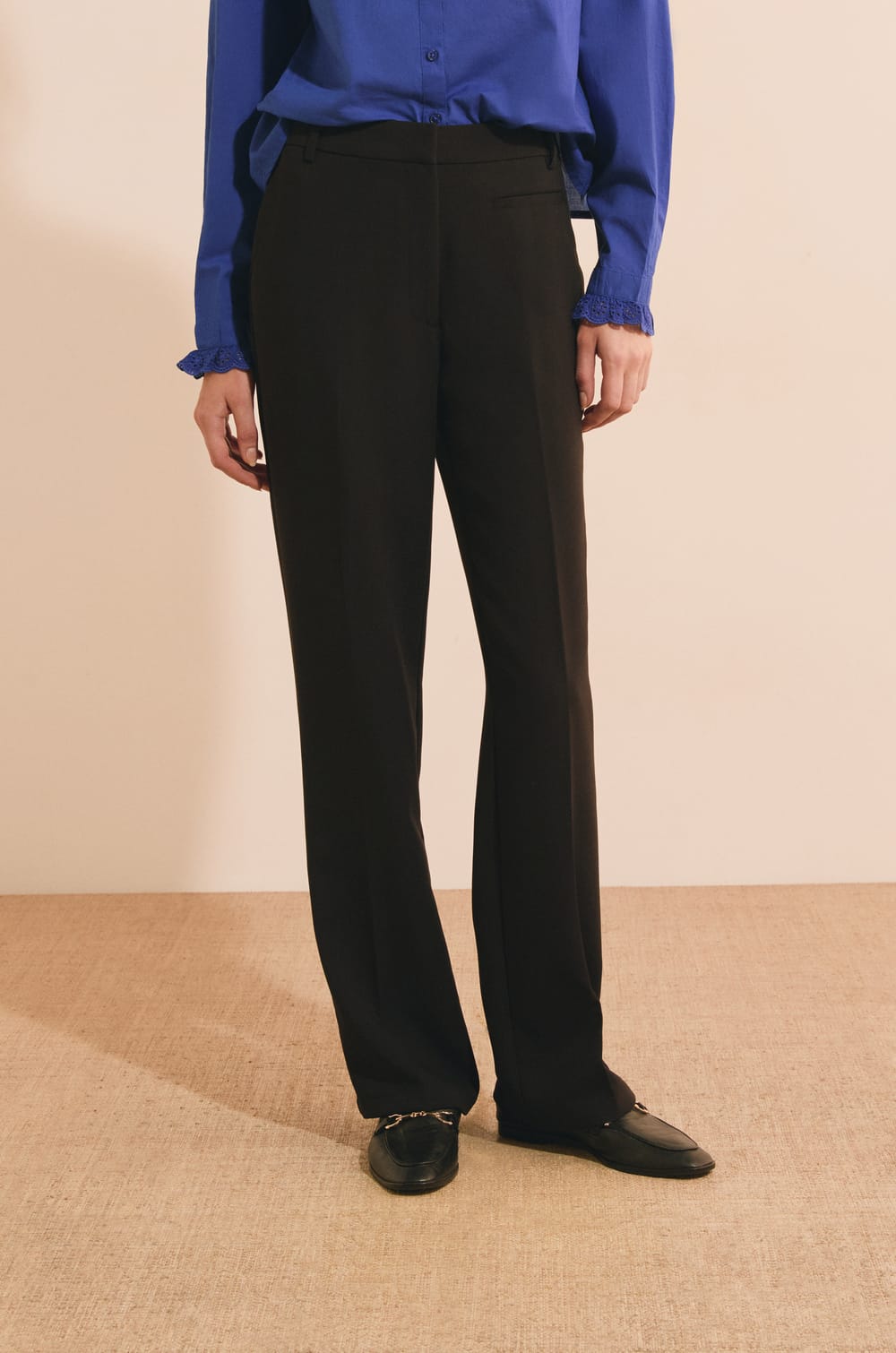 Pantalon droit;${refinementColor}