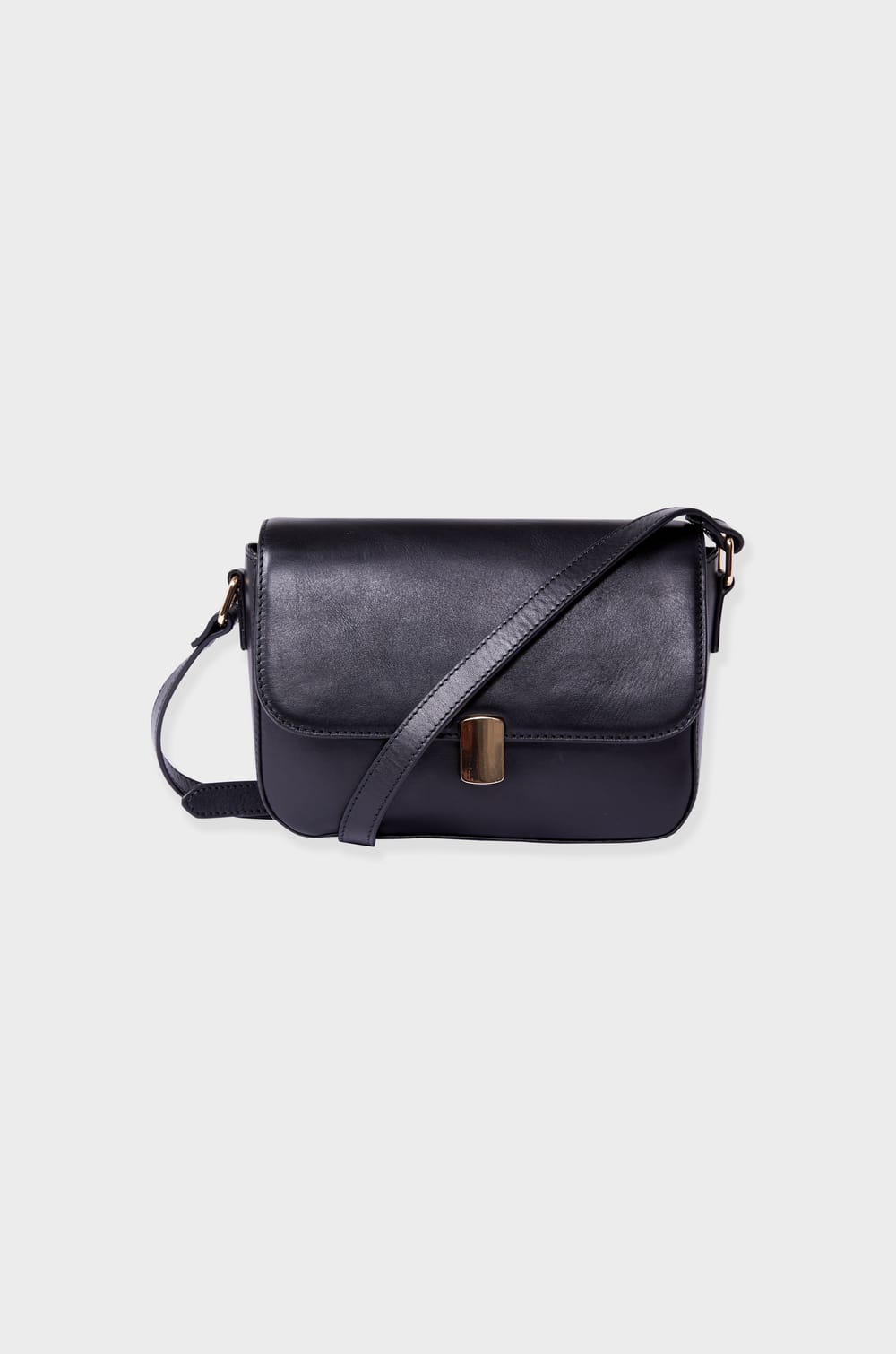Leather Bag with Patterns;${refinementColor}