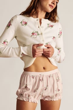 Short bloomer &agrave; motif fleuri;${refinementColor}