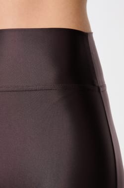 Legging ceinturé à la taille;${refinementColor}