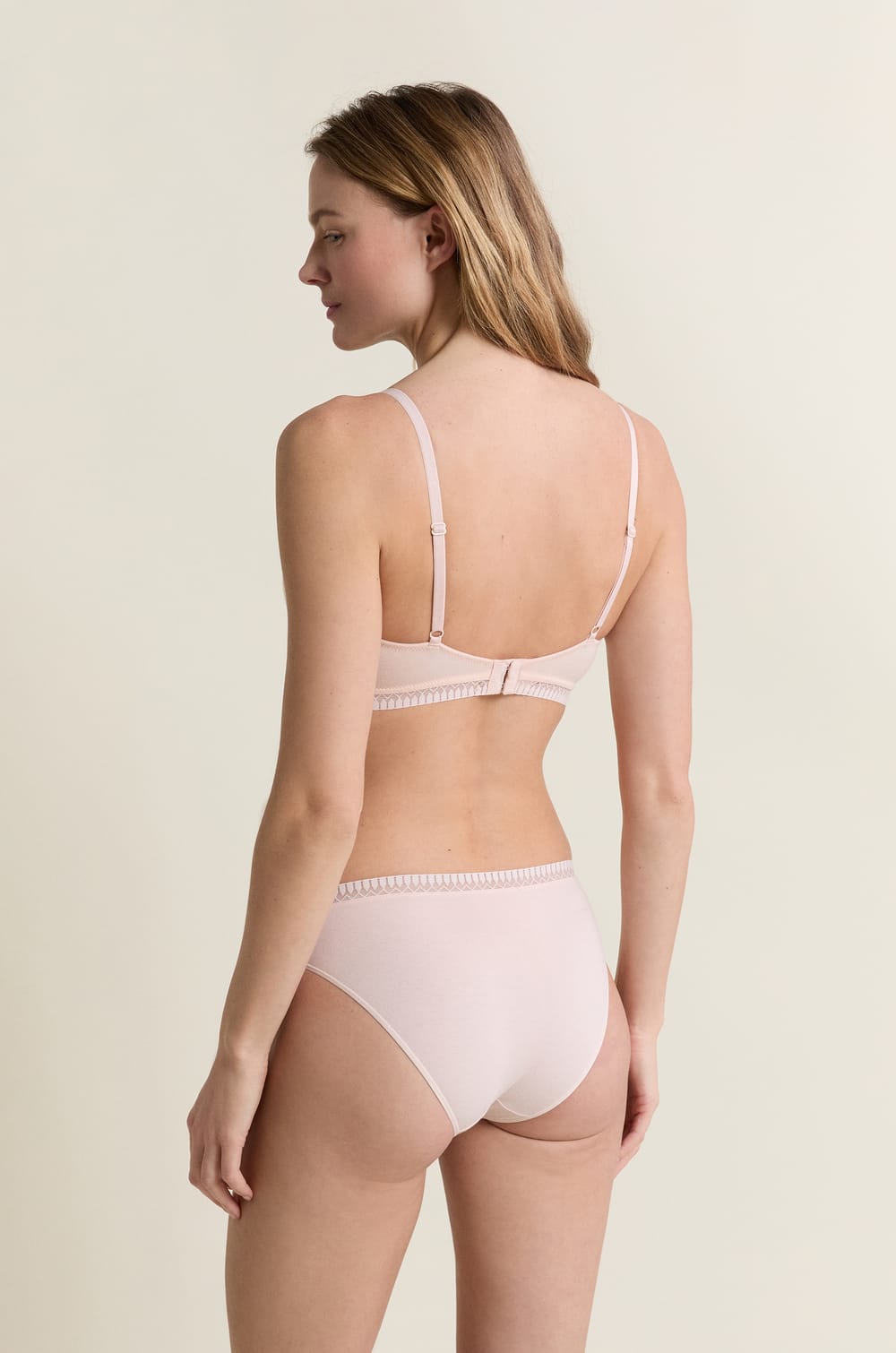 Organic Cotton Brief;${refinementColor}