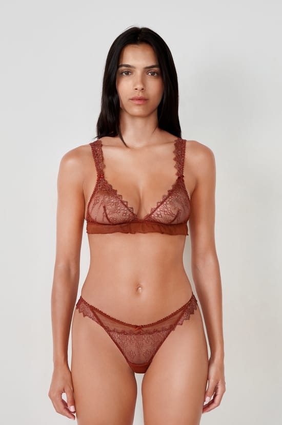Soutien-gorge triangle en dentelle;${refinementColor}
