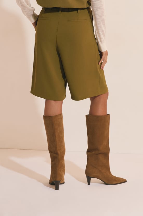 Bermuda avec ceinture;${refinementColor}