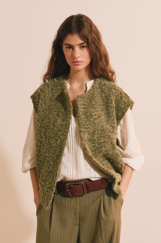 Gilet sans manche;${refinementColor}