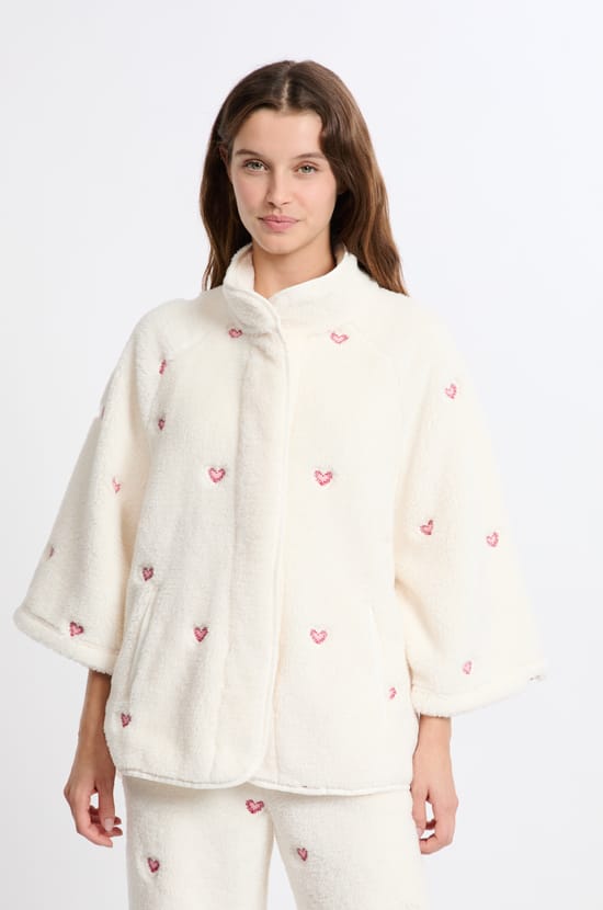 Veste à motifs coeurs effet polaire;${refinementColor}