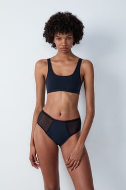 Heavy Flow - Cotton and Tulle Period Brief;${refinementColor}