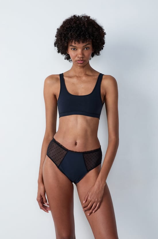 Heavy Flow - Cotton and Tulle Period Brief;${refinementColor}