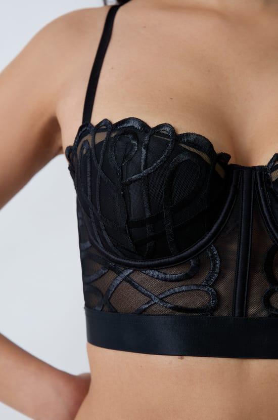 Bustier beha met dunne cups in satijn en borduurwerk;${refinementColor}