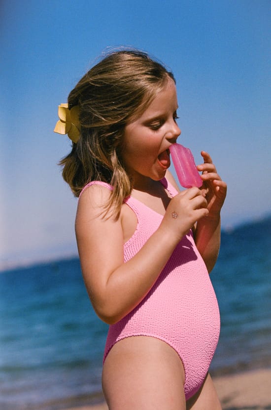 One-Piece Swimsuit in stretch material for children;${refinementColor}