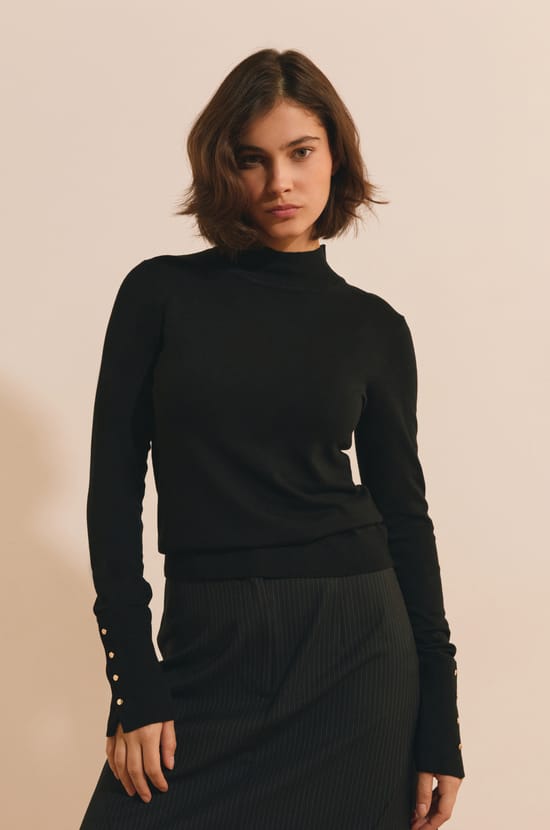 Pull en maille fine &agrave; manches mi-longues;${refinementColor}