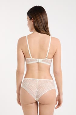 Sujetador N.7 - Tri&aacute;ngulo con aros;${refinementColor}