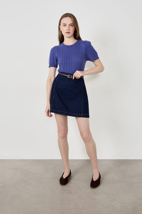Pull manches courtes;${refinementColor}