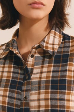 Chemise courte &agrave; carreaux avec broderies;${refinementColor}