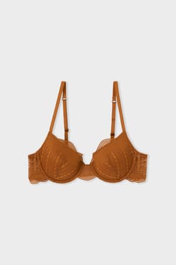 Bra n.4 - the lightly lined;${refinementColor}