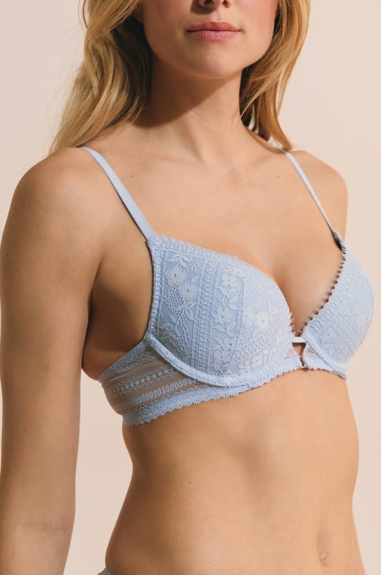 Bra N.2 - The Plunge Push-up in Lace;${refinementColor}