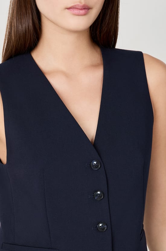 Sleeveless Waistcoat;${refinementColor}