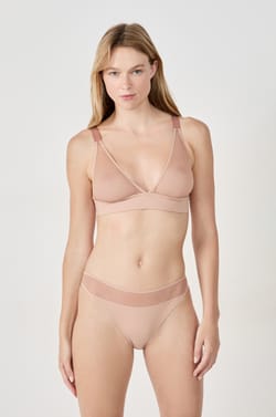 Soutien-gorge triangle sans armatures en tulle;${refinementColor}