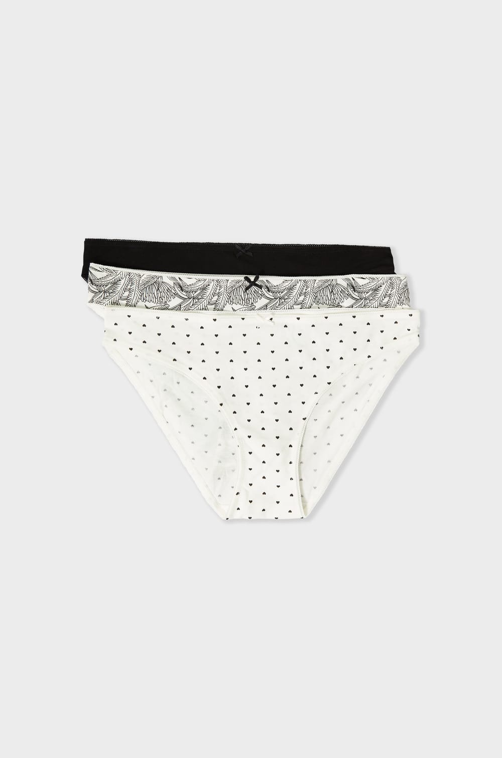 Pack of 3 Cotton Briefs;${refinementColor}