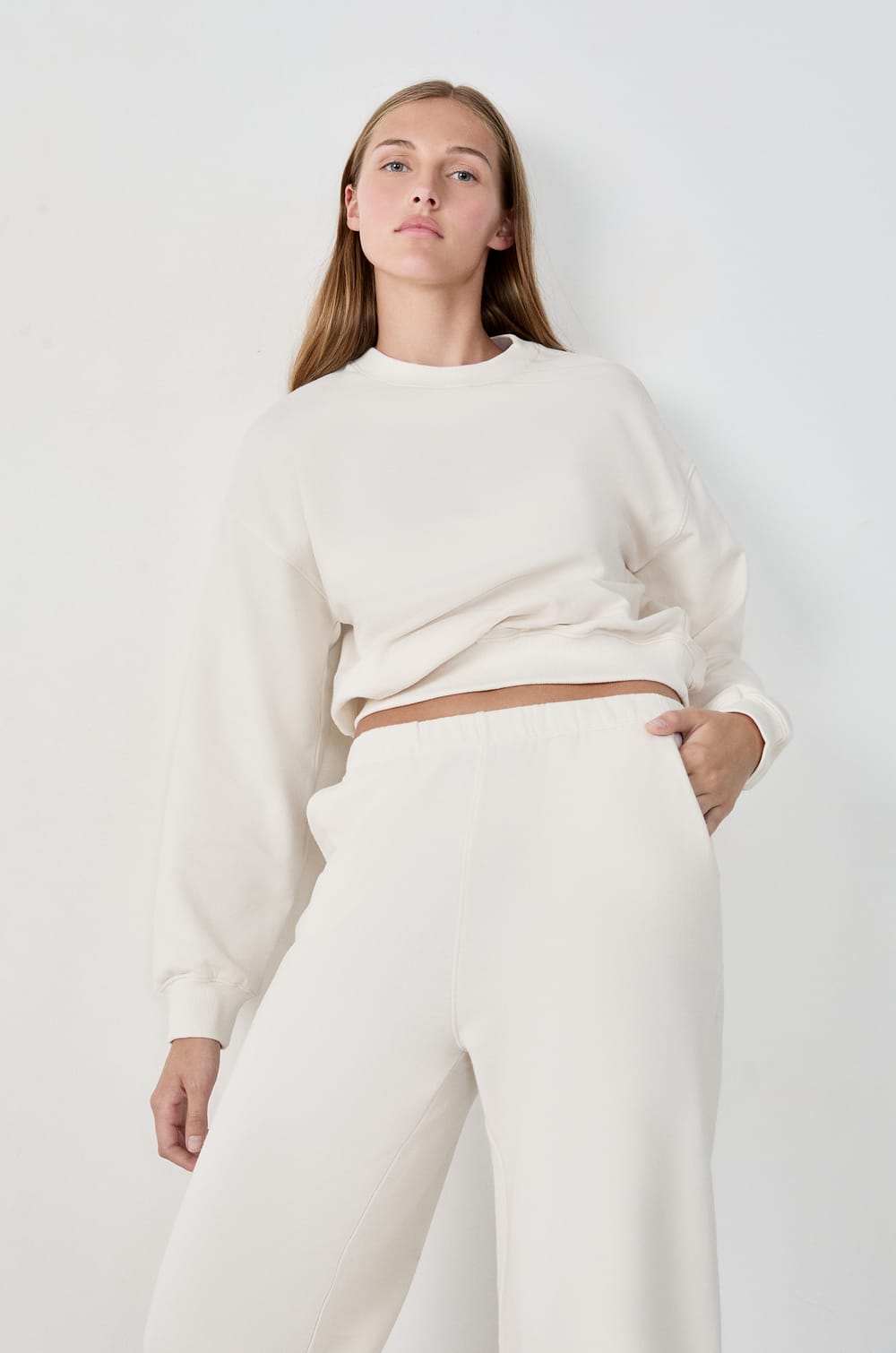 Long-sleeved cotton sweatshirt;${refinementColor}
