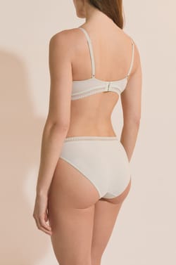 Organic Cotton Brief;${refinementColor}