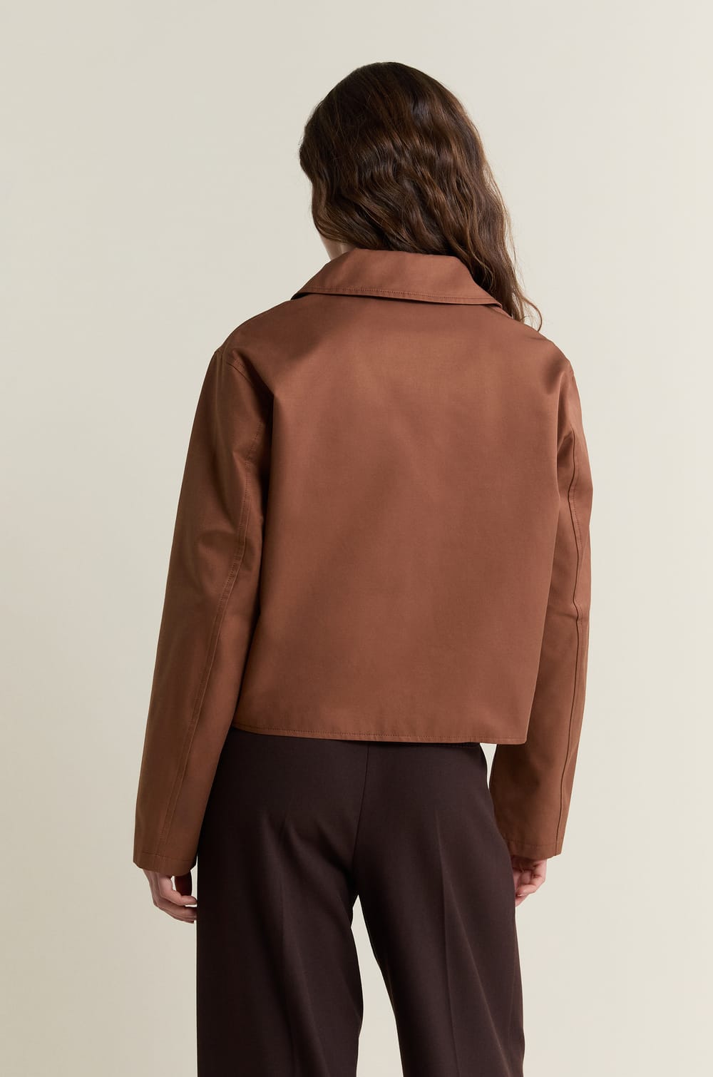 veste courte avec coton;${refinementColor}