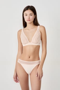 Panty de encaje;${refinementColor}