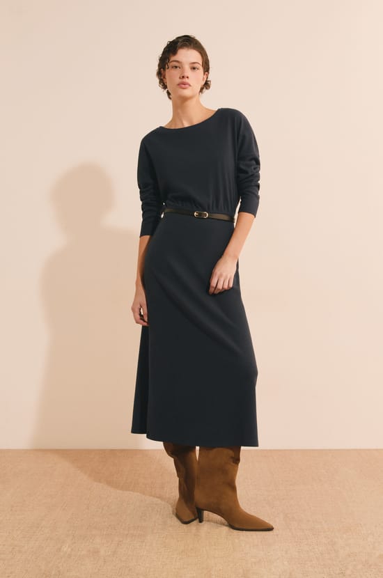 Robe longue en maille;${refinementColor}