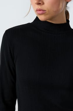 Long-sleeved jersey T-shirt;${refinementColor}