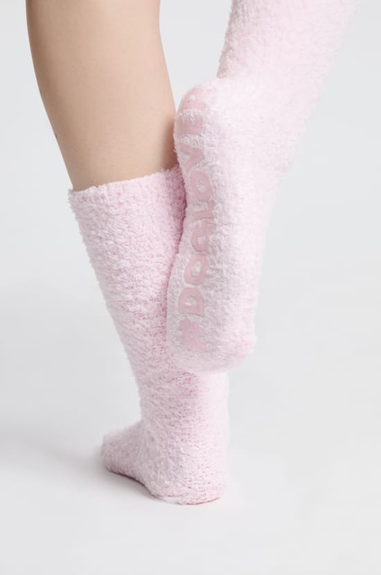 Socken aus Kunstfell;${refinementColor}