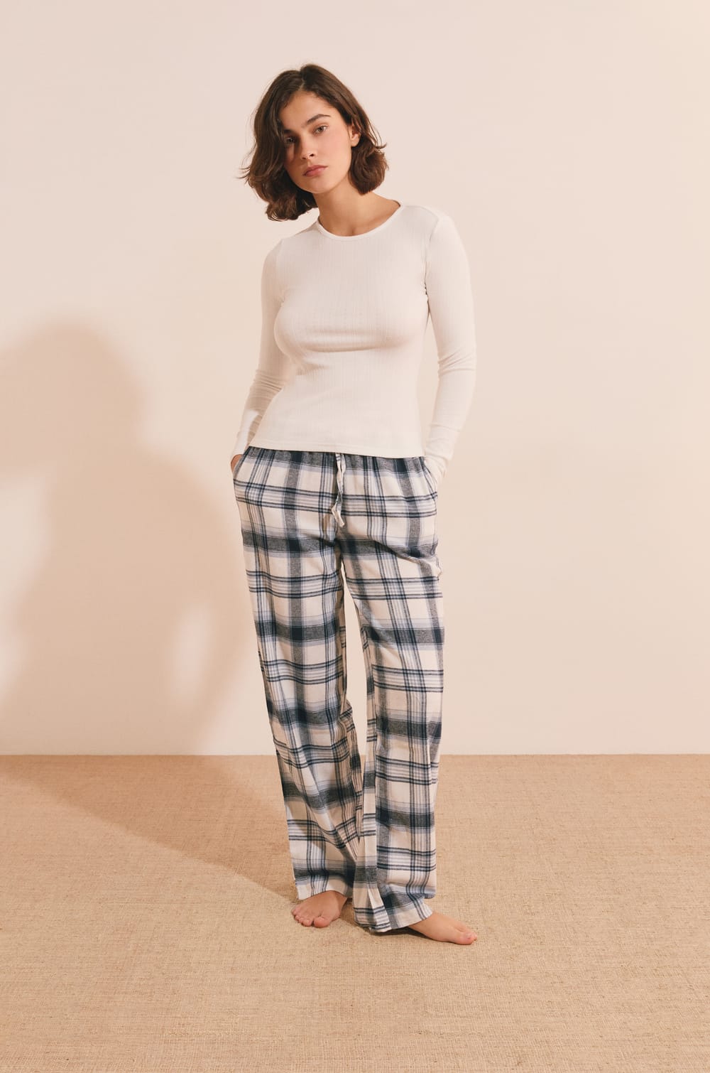Ensemble de pyjama 3 pi&egrave;ces &agrave; carreaux;${refinementColor}