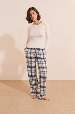 Ensemble de pyjama 3 pi&egrave;ces &agrave; carreaux;${refinementColor}