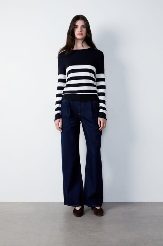Crew Neck Sweater;${refinementColor}