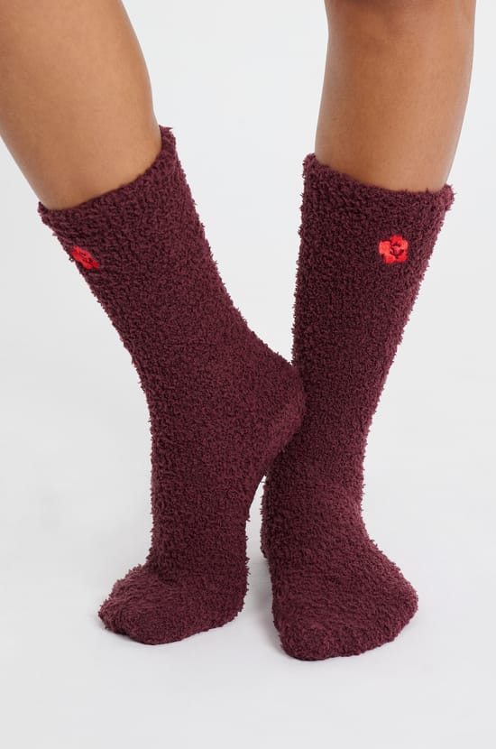 Chaussettes à motifs en fausse fourrure;${refinementColor}