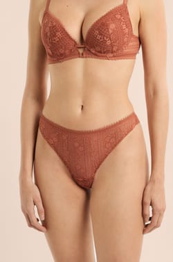 Lace Tanga;${refinementColor}