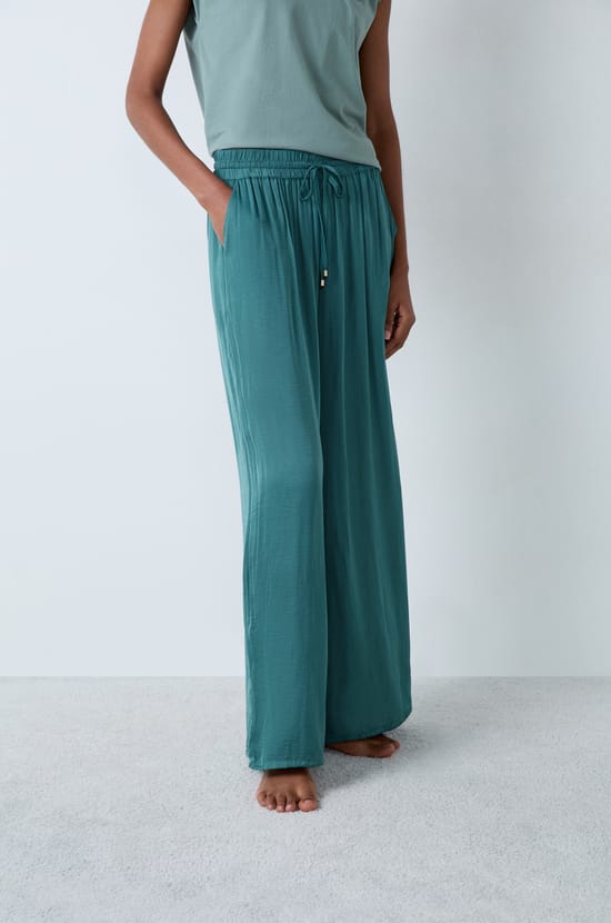 Wide-cut satin trousers;${refinementColor}