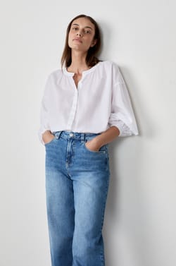 Long-sleeved cotton shirt;${refinementColor}