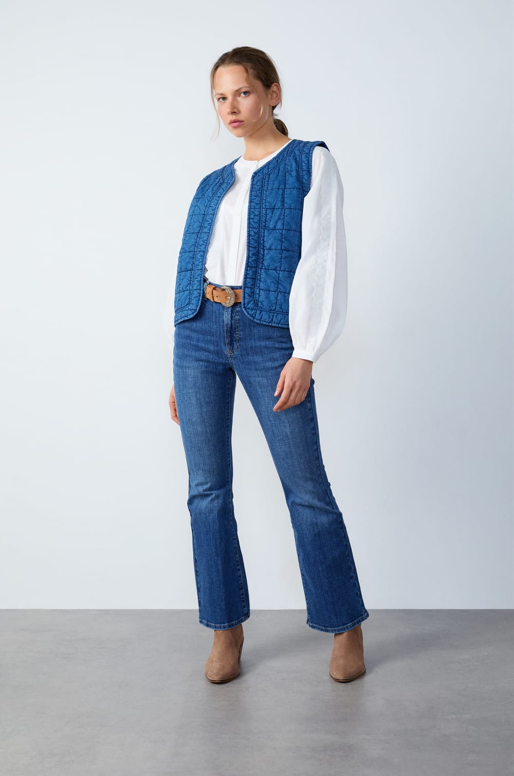 Quilted Effect Cardigan;${refinementColor}