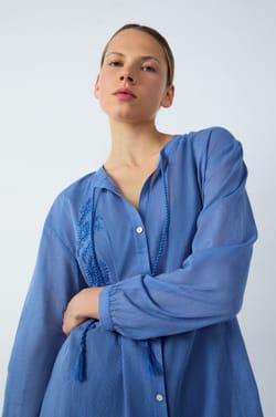 Cotton nightshirt with embroidery details;${refinementColor}