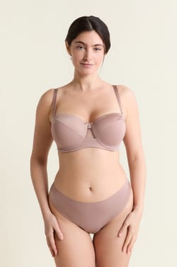 Strapless Lightly Lined Bra;${refinementColor}