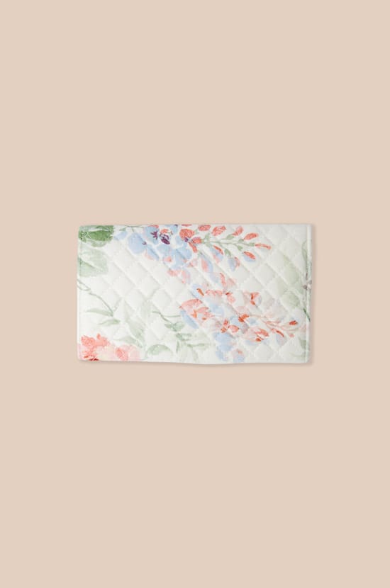 Trousse avec motifs fleurs;${refinementColor}