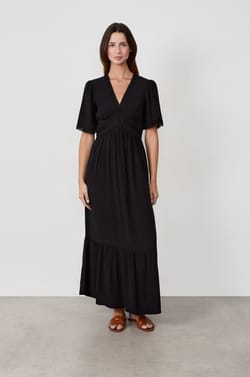 Long dress with embroidery;${refinementColor}