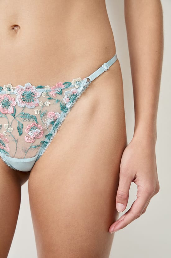 Lace Thong;${refinementColor}