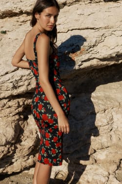 Robe midi avec fente &agrave; motif floral;${refinementColor}